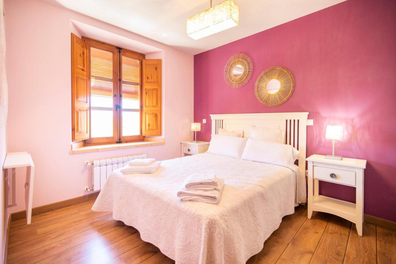 Apartamentos Ribera Del Duero Las Escuelas Vadocondes 外观 照片