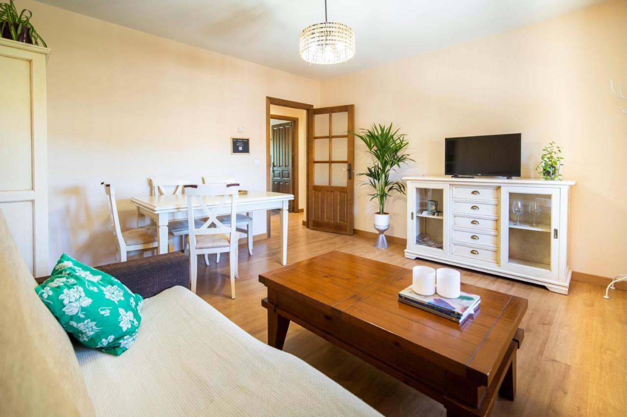 Apartamentos Ribera Del Duero Las Escuelas Vadocondes 外观 照片
